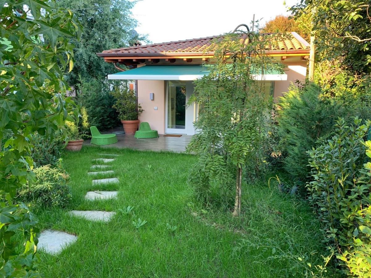 Casabella-Lago Maggiore Lesa Exteriör bild
