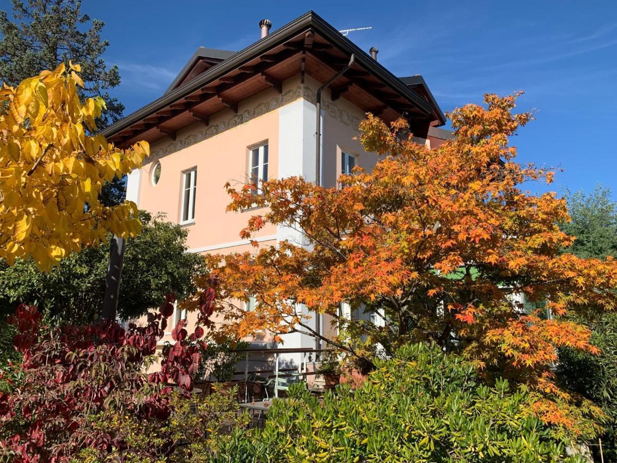 Casabella-Lago Maggiore Lesa Exteriör bild