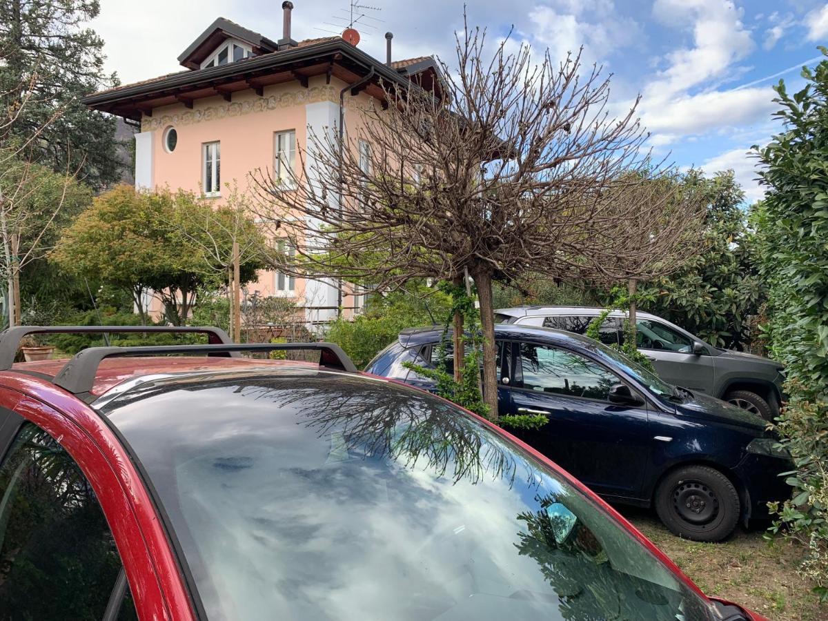 Casabella-Lago Maggiore Lesa Exteriör bild